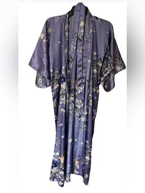 Ladies Japanese Lilac Floral With Birds Printed Belted Mid Length Kimono Robe